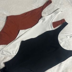 Set of 3 women’s body suits